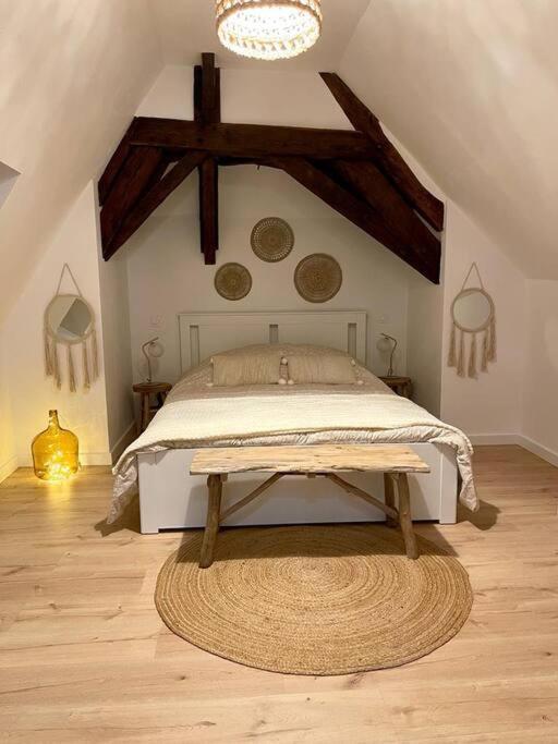 Appartement Cosy Centre Ville Saint-Amand-Mont-Rond Екстериор снимка