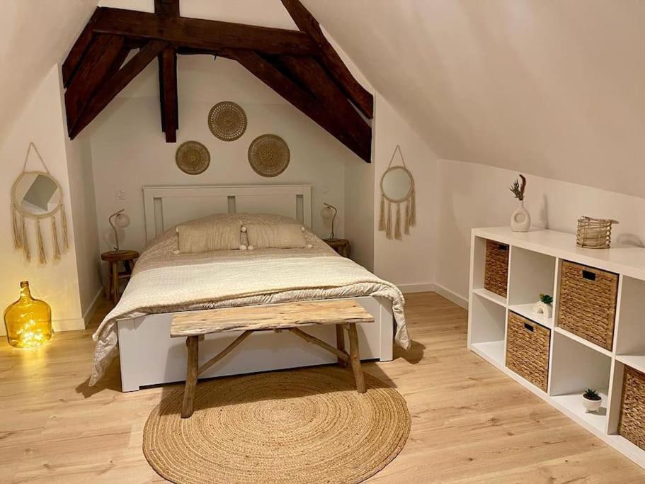 Appartement Cosy Centre Ville Saint-Amand-Mont-Rond Екстериор снимка