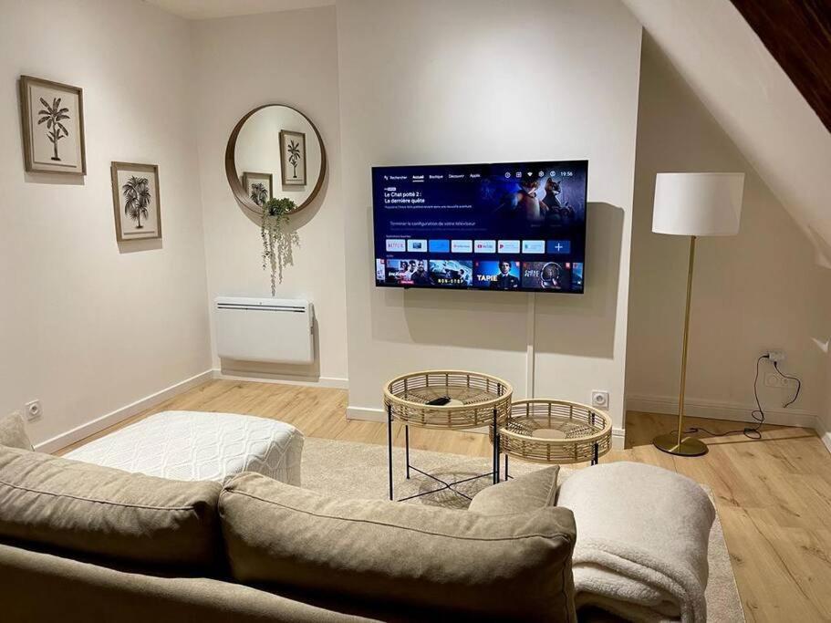 Appartement Cosy Centre Ville Saint-Amand-Mont-Rond Екстериор снимка